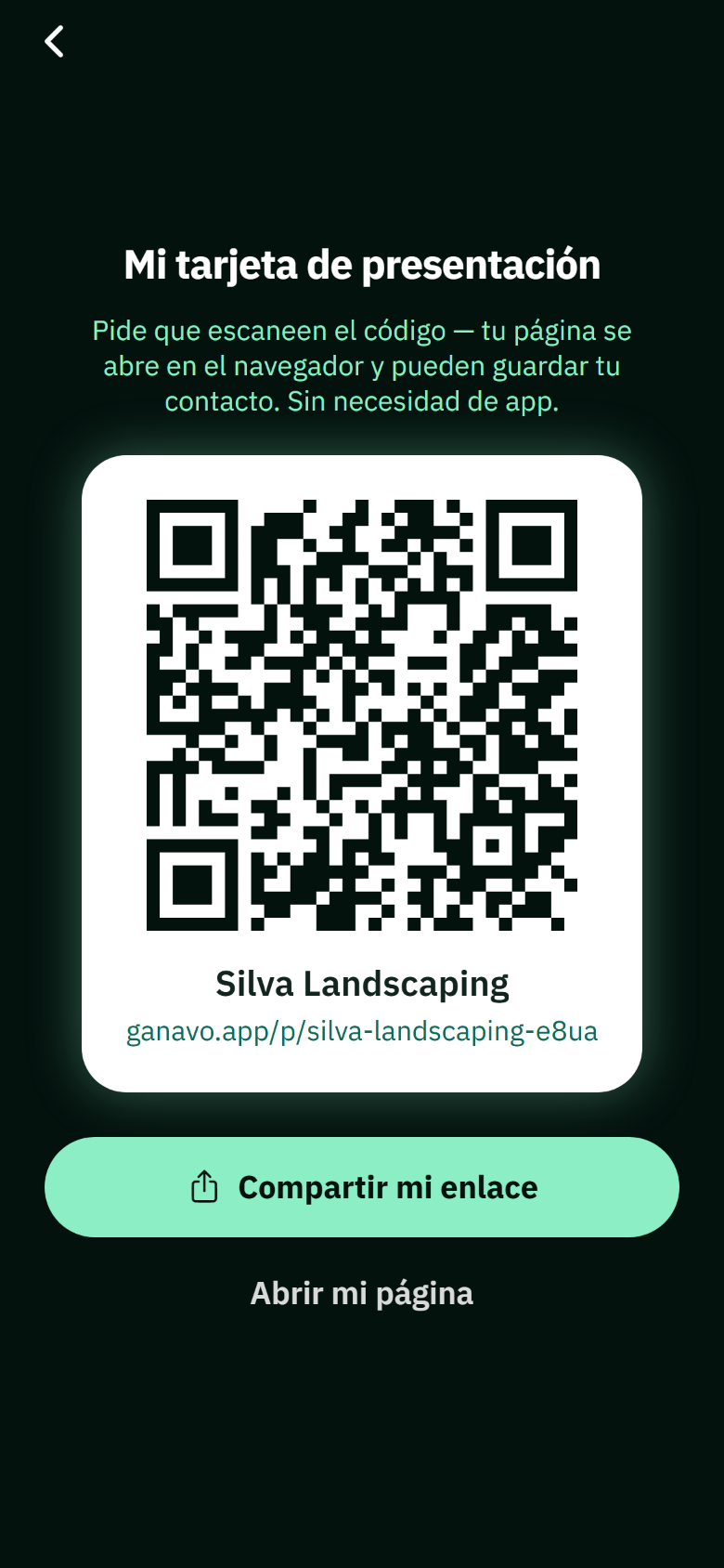 Pantalla de la app Ganavo mostrando la tarjeta de presentación digital y el código QR de una empresa de paisajismo